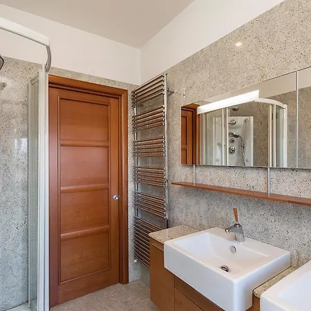 Caterina By Impero House Stresa